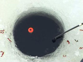 Ужение зимней удочкой